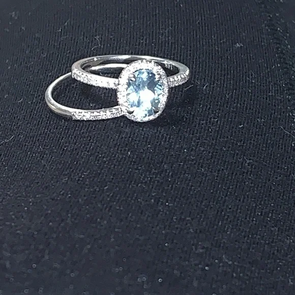 Size 7 Aquamarine and diamond rings 14k white gold - Recently cleaned by jeweler - Picture 7 of 9